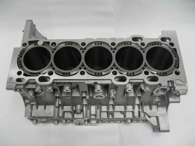 volvo 5 cylinder engine